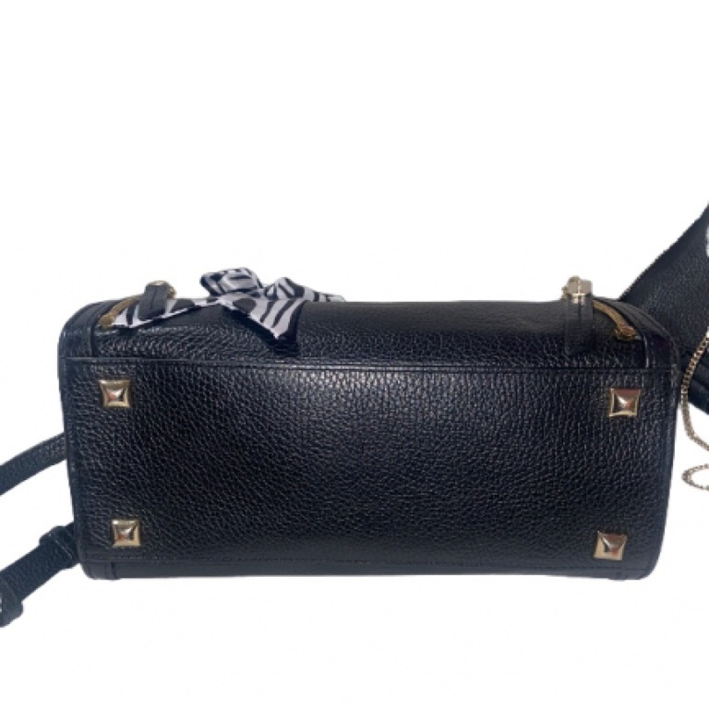 Henri Bendel Leather Black 2 in 1 Satchel w/removable crossbody - Picture 6 of 8